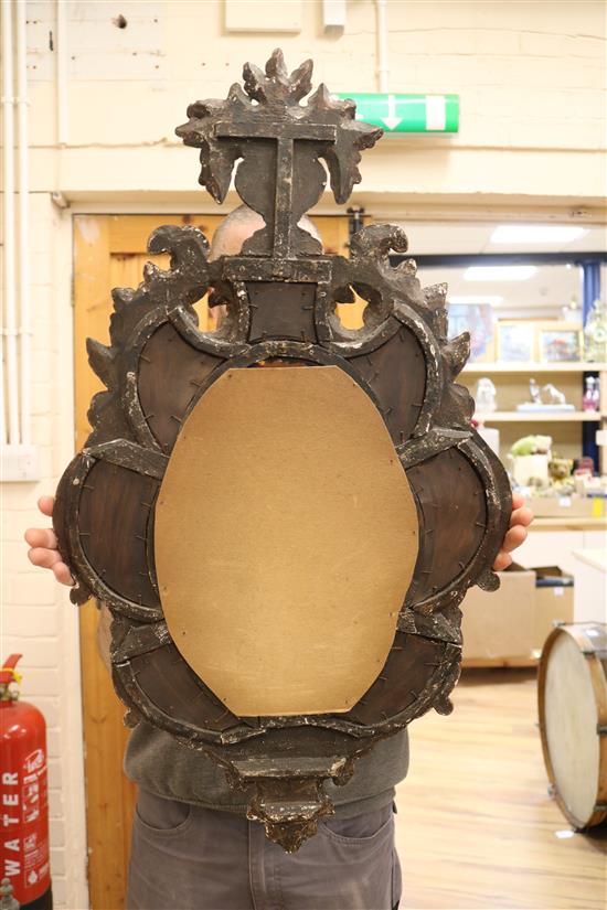 A pair of gilt mirrors W.45cm
